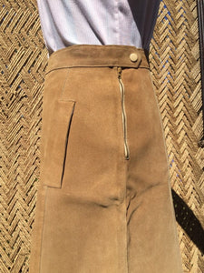 60s 70s Tan Suede Leather Skirt with Pockets - Womens Medium US 4 6 - CALIFORNIA SPORTSWEAR Co - Zipper Snap Fly - Hippie Boho Western