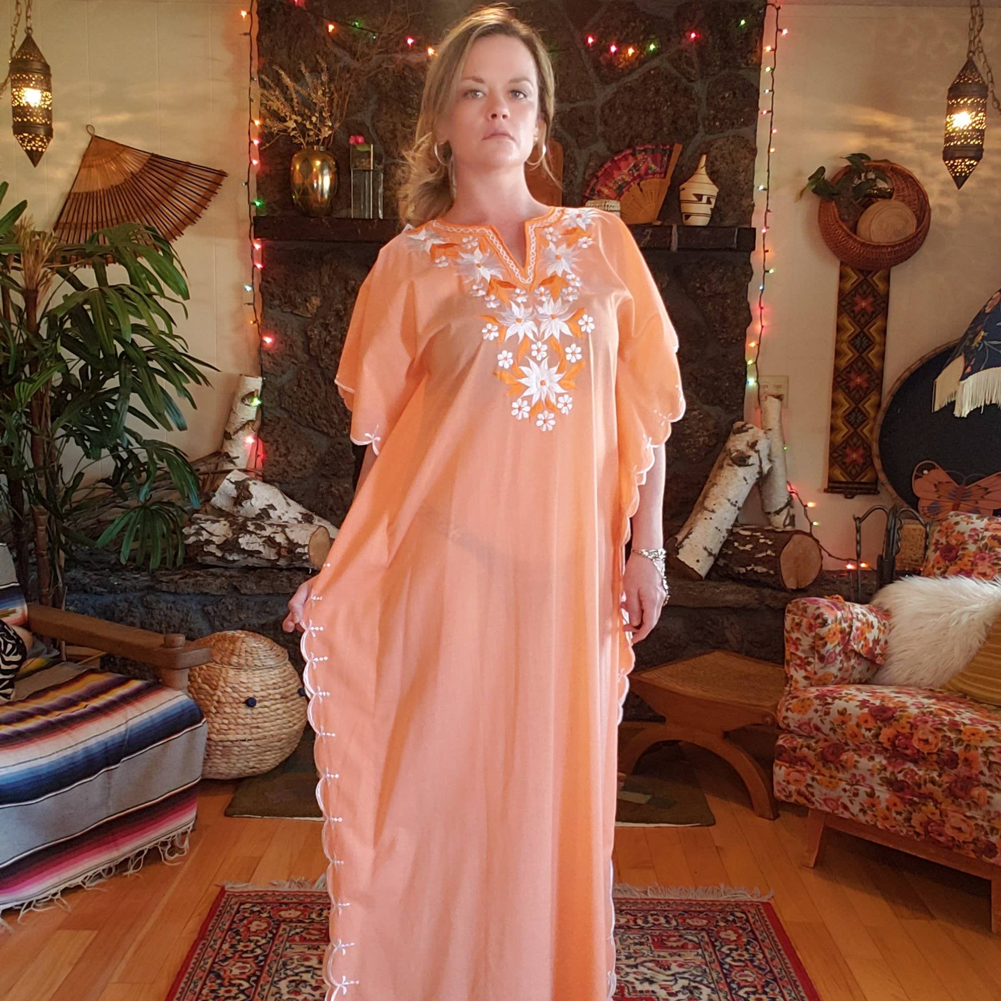 70s Apricot Floral Embroidered Kaftan - Women Medium - Embroidered Tun Revival Vintage 70s Apricot Floral Embroidered Kaftan - Women Medium - Embroidered Tun Revival Vintage